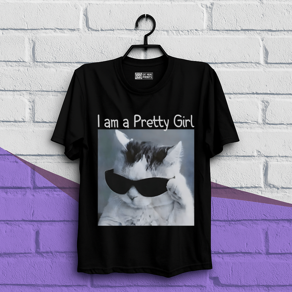 I am a Pretty Girl T-Shirt