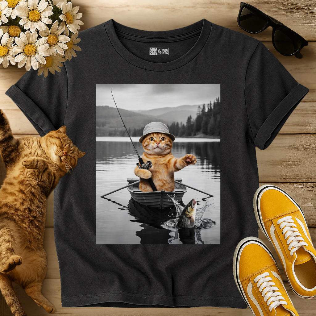 Cat Selfie Boat Fishing T-Shirt