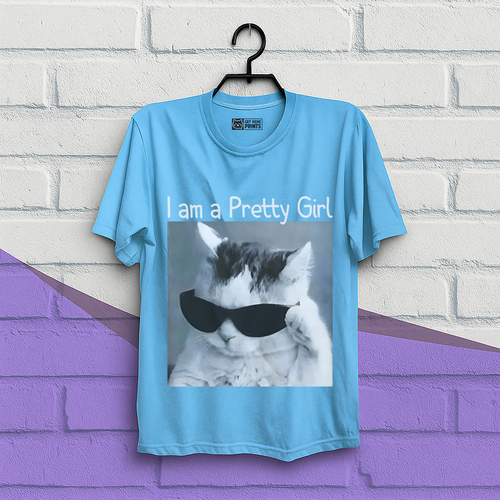I am a Pretty Girl T-Shirt