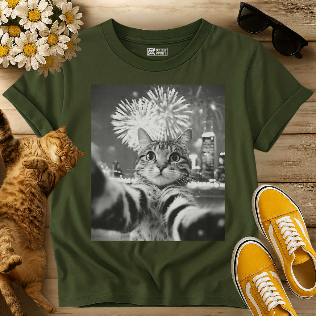 Cat Selfie New Year Firework T-Shirt