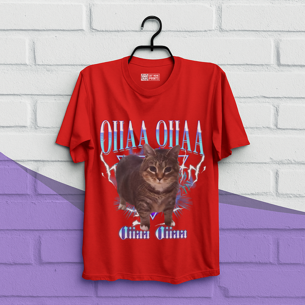 Spining Cat Oiiaa Oiiaa T-Shirt