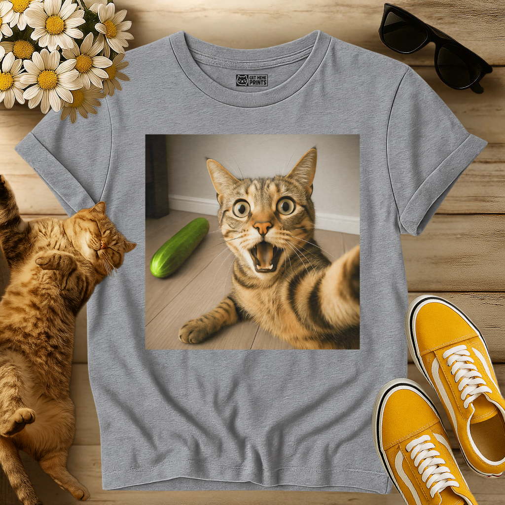 Shocked Cat Selfie With Cucumber T-Shirt