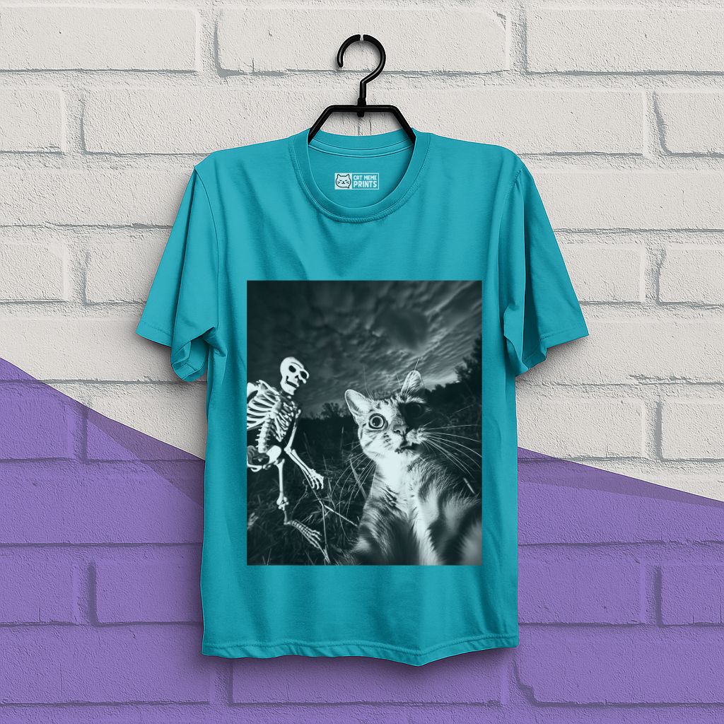 Cat Selfie with Skeleton Halloween T-Shirt