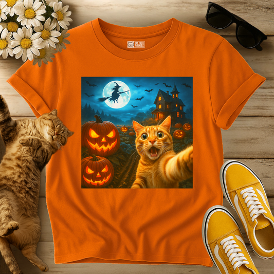 Cat Selfie with Spooky Pumpkins T-Shirt