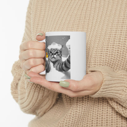 Cat Selfie in Bathtub Mug