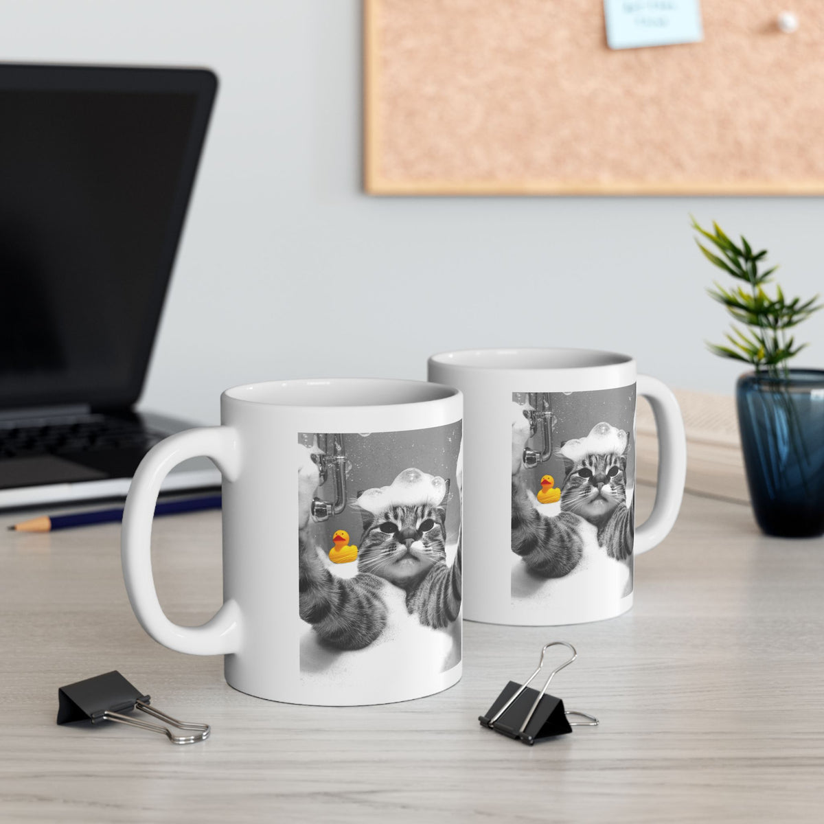 Cat Selfie in Bathtub Mug