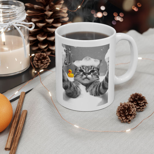 Cat Selfie in Bathtub Mug