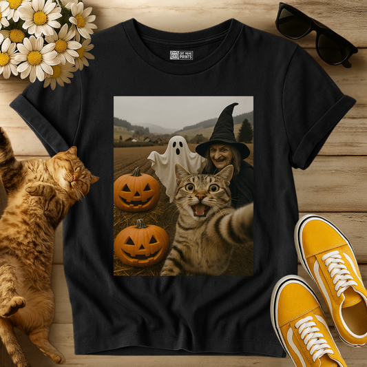 Cat Selfie with Witch & Ghost T-Shirt