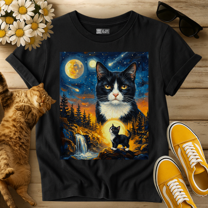 Tuxedo Cat Howling to The Moon T-Shirt