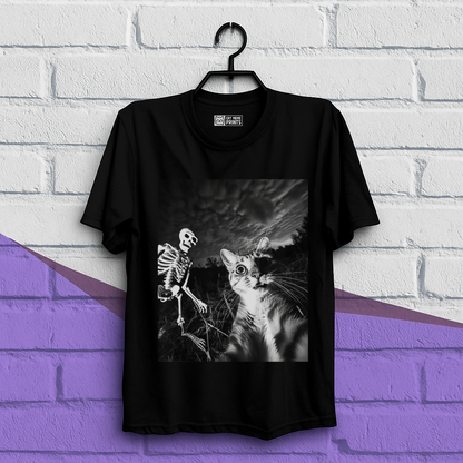 Cat Selfie with Skeleton Halloween T-Shirt