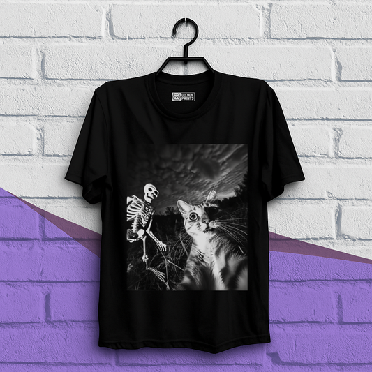 Cat Selfie with Skeleton Halloween T-Shirt