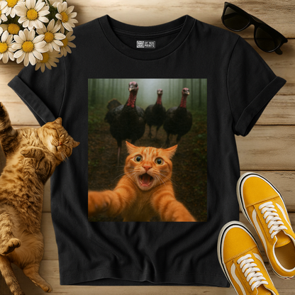 Cat Selfie Turkey Chase Thanksgiving T-Shirt