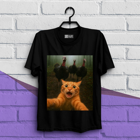 Cat Selfie Turkey Chase Thanksgiving T-Shirt