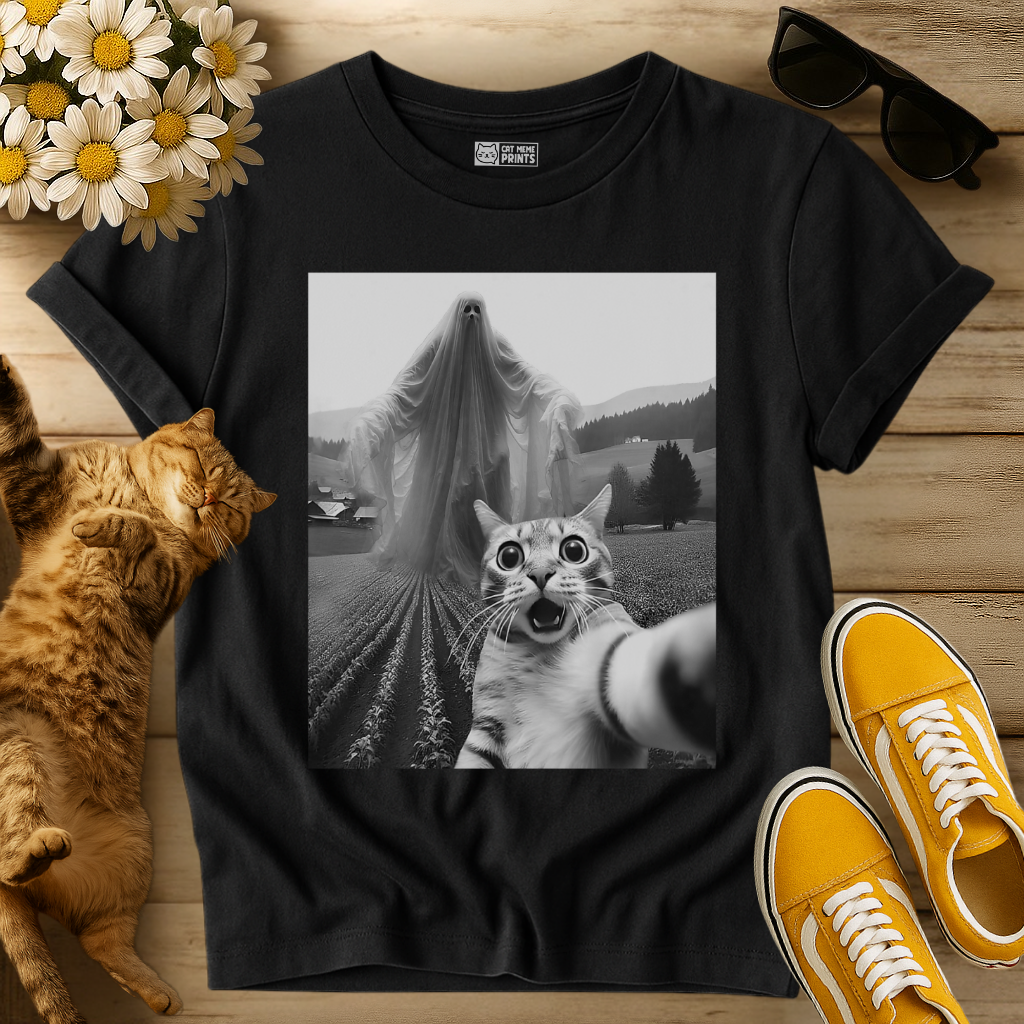 Cat Selfie with Spooky Ghost T-Shirt