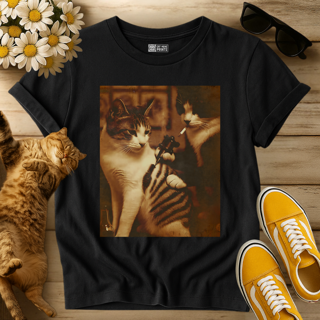 Tattoo Cat Selfie T-Shirt