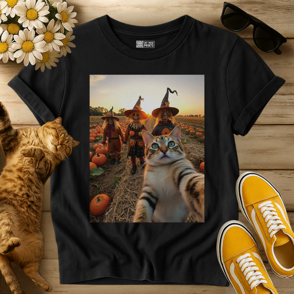 Cat Selfie with Scarecrow T-Shirt