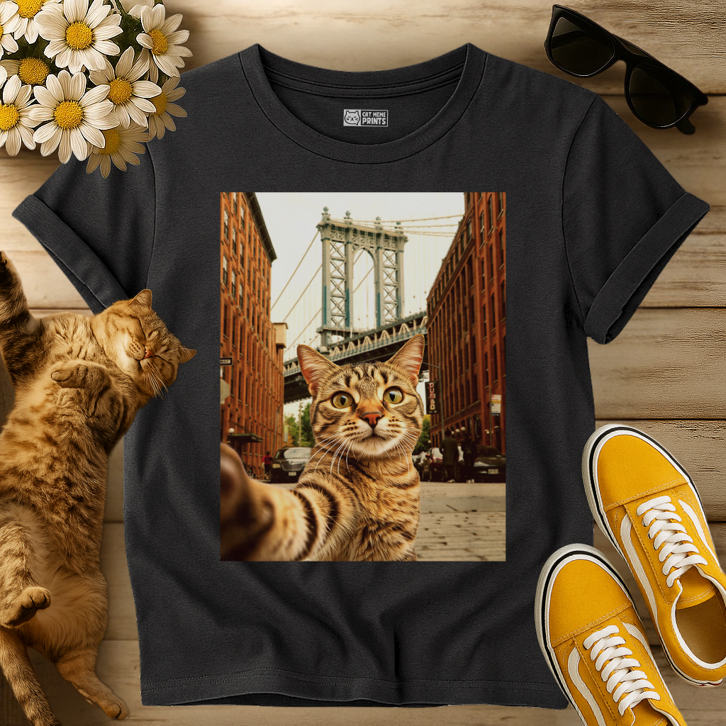 Cat Selfie Brooklyn Manhattan Bridge T-Shirt