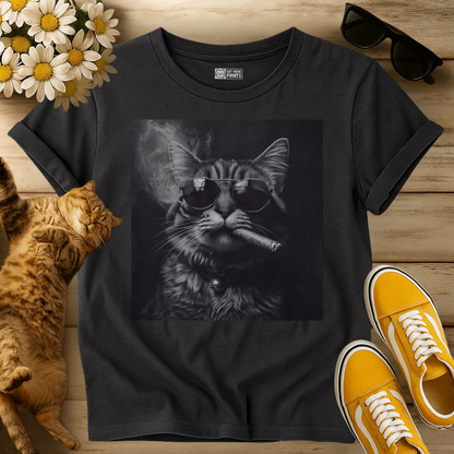 Moody Maine Coon Cat Smoking T-Shirt