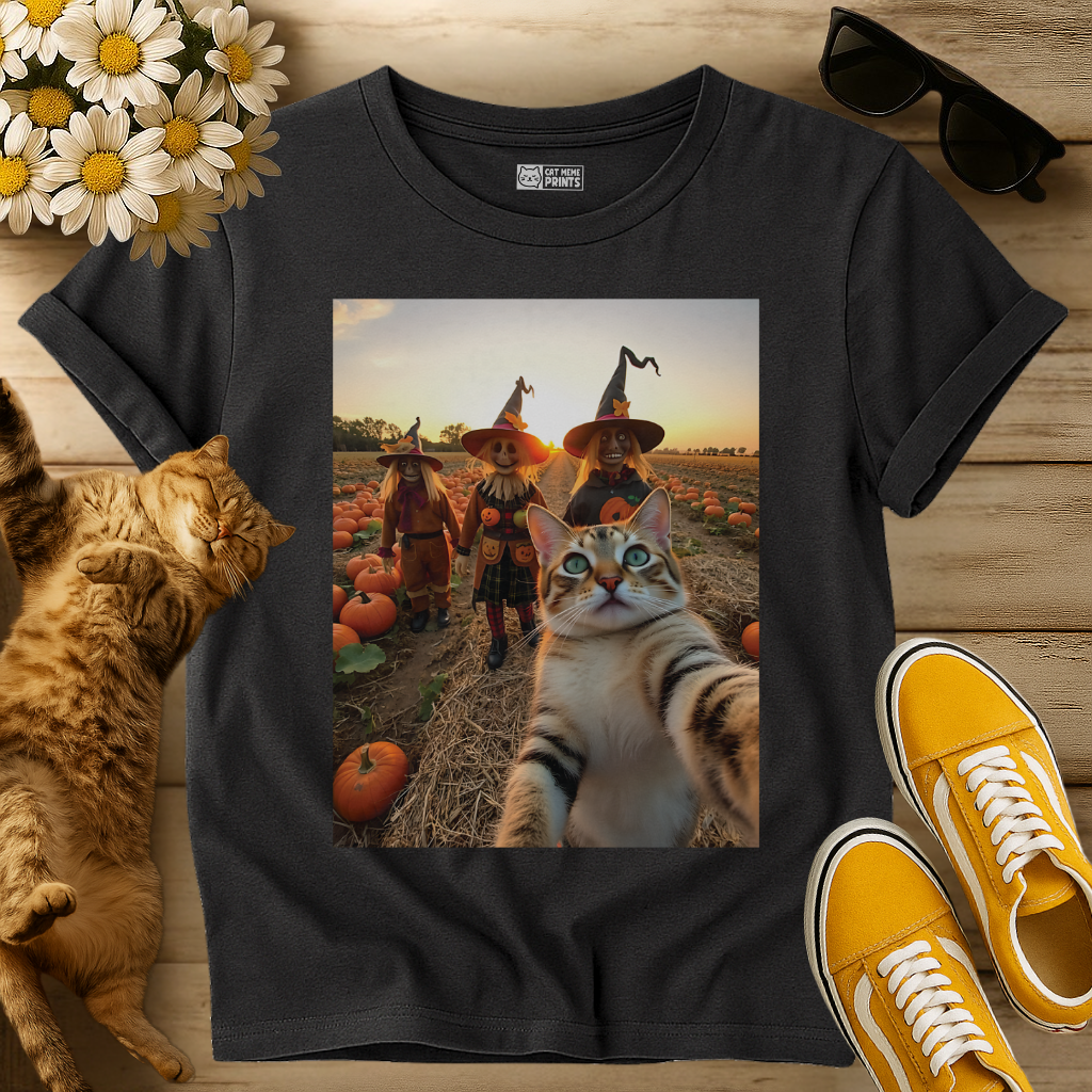 Cat Selfie with Scarecrow T-Shirt