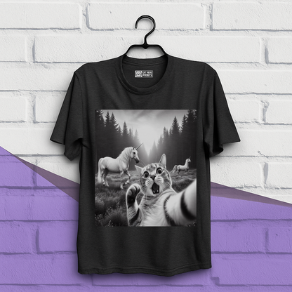 Surprised Cat Selfie With Unicorns T-Shirt