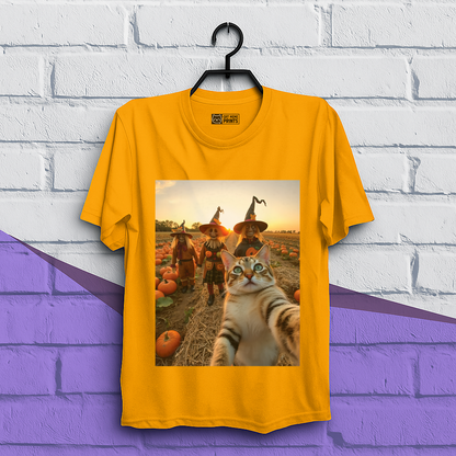 Cat Selfie with Scarecrow T-Shirt