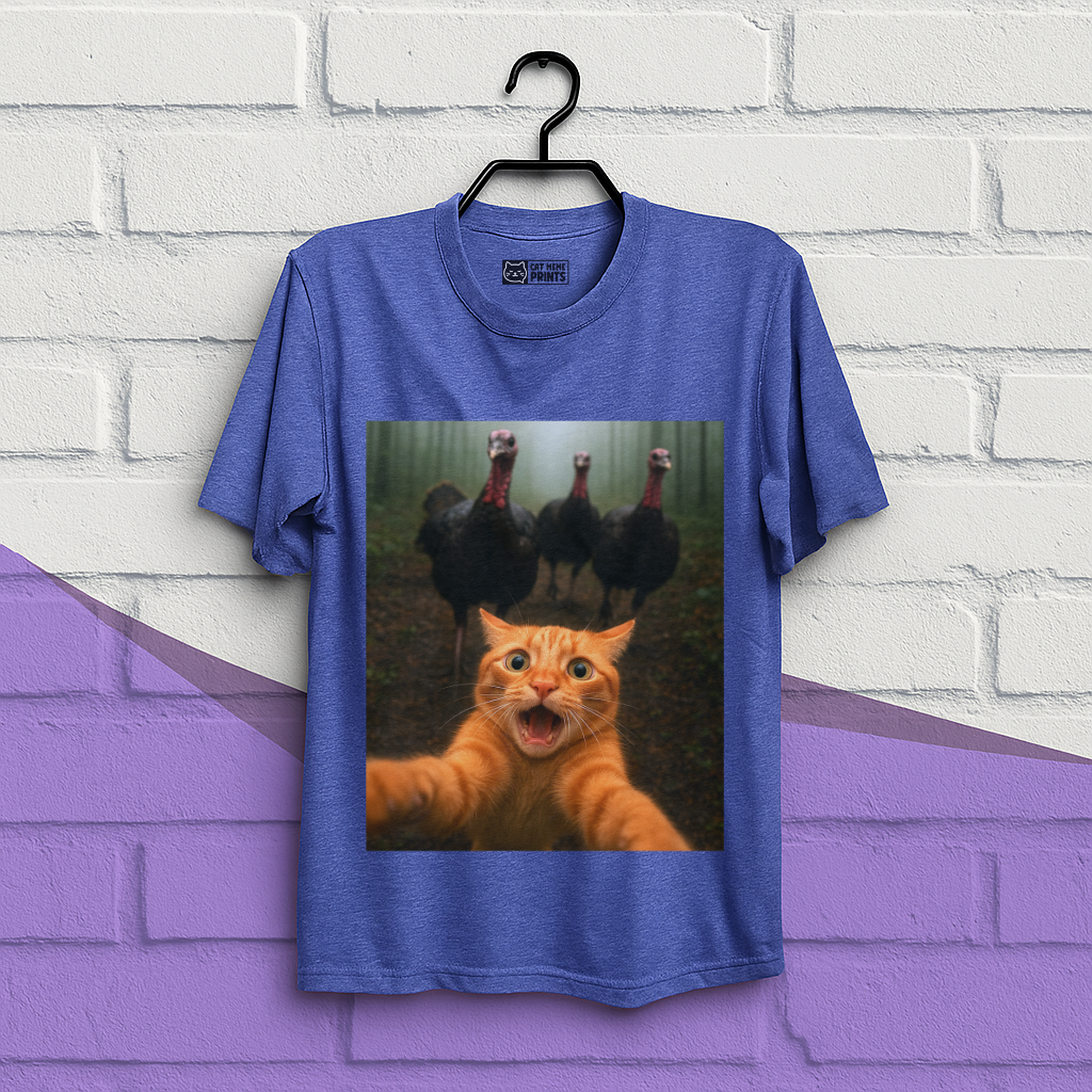 Cat Selfie Turkey Chase Thanksgiving T-Shirt