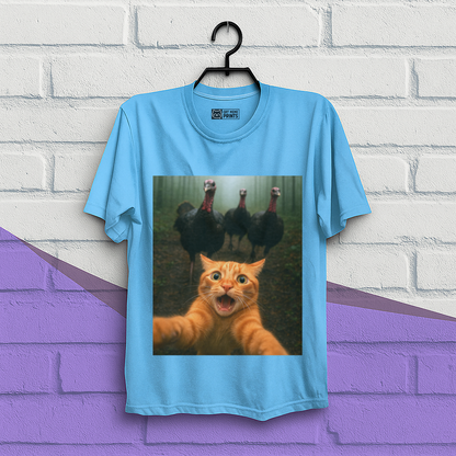 Cat Selfie Turkey Chase Thanksgiving T-Shirt