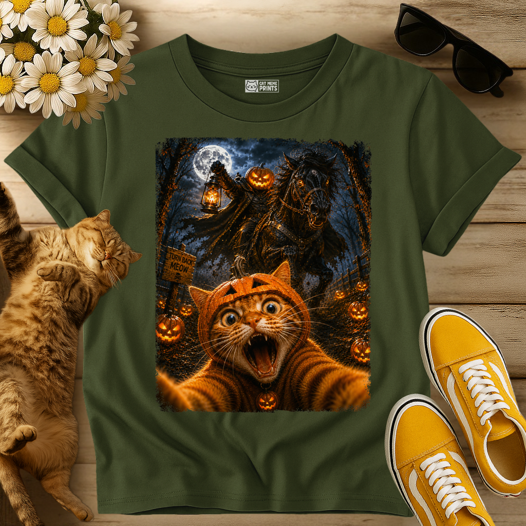 Cat Selfie with Scary Horseman Pumpkins T-Shirt