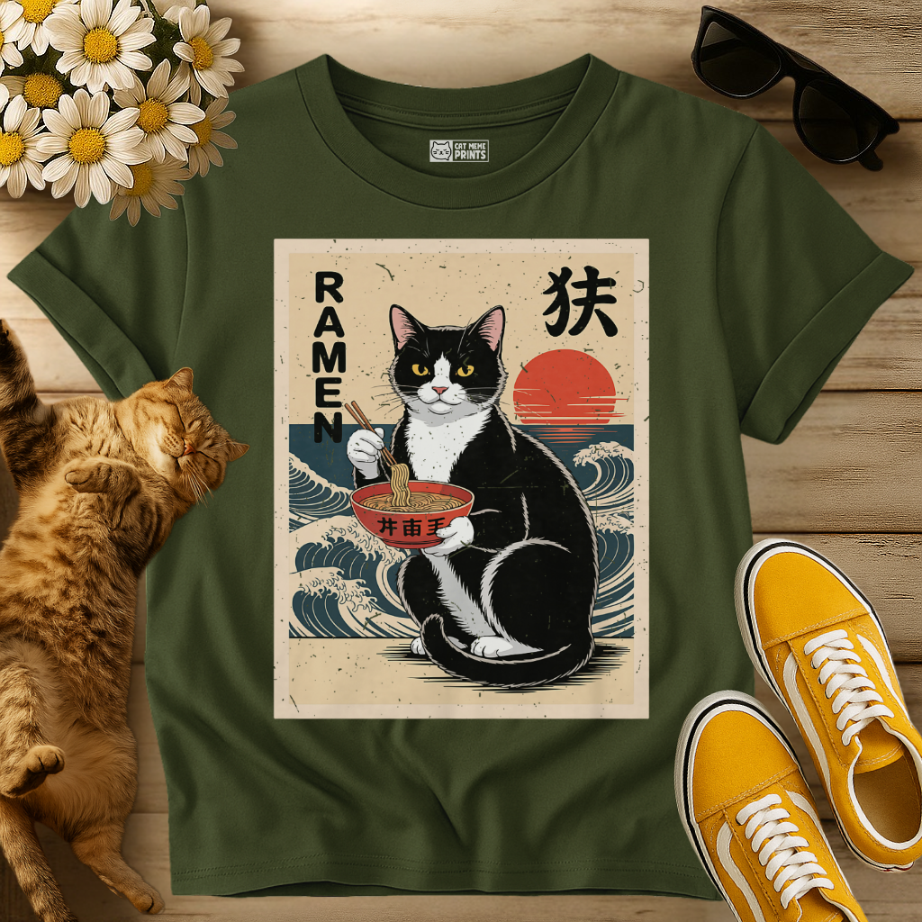 Tuxedo Cat Eating Ramen Kawaii T-Shirt