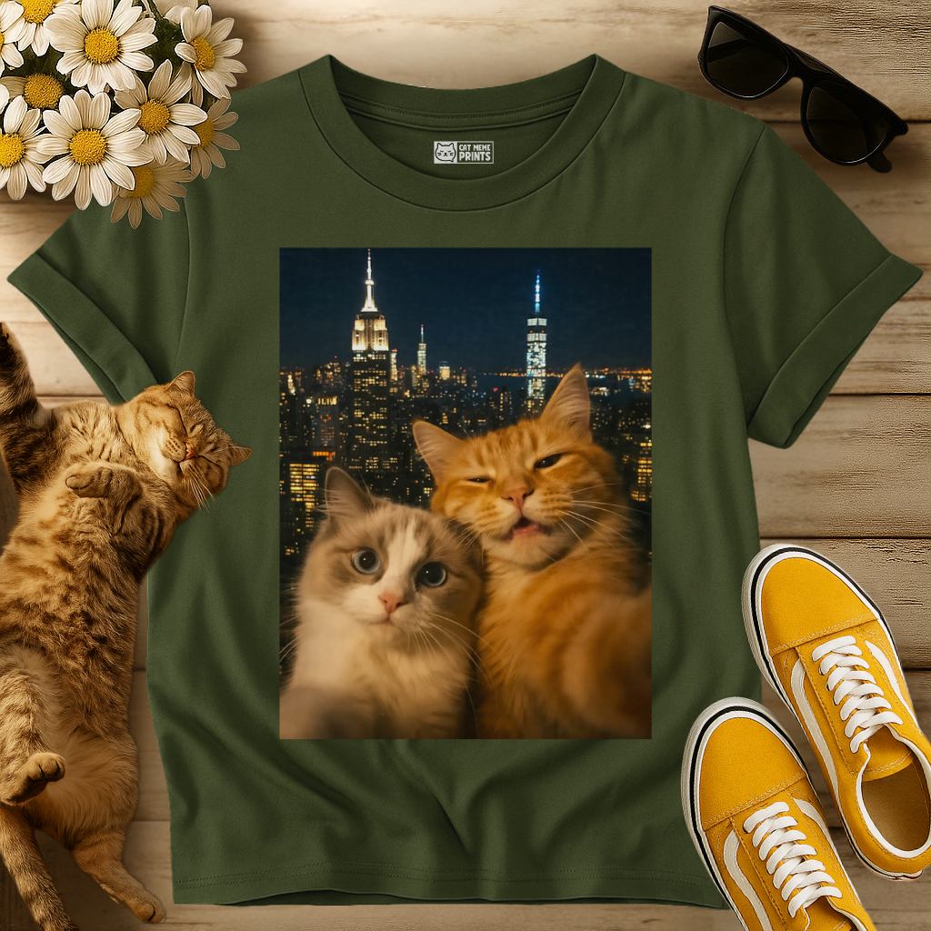Cute Couple Cats Selfie City Lights T-Shirt