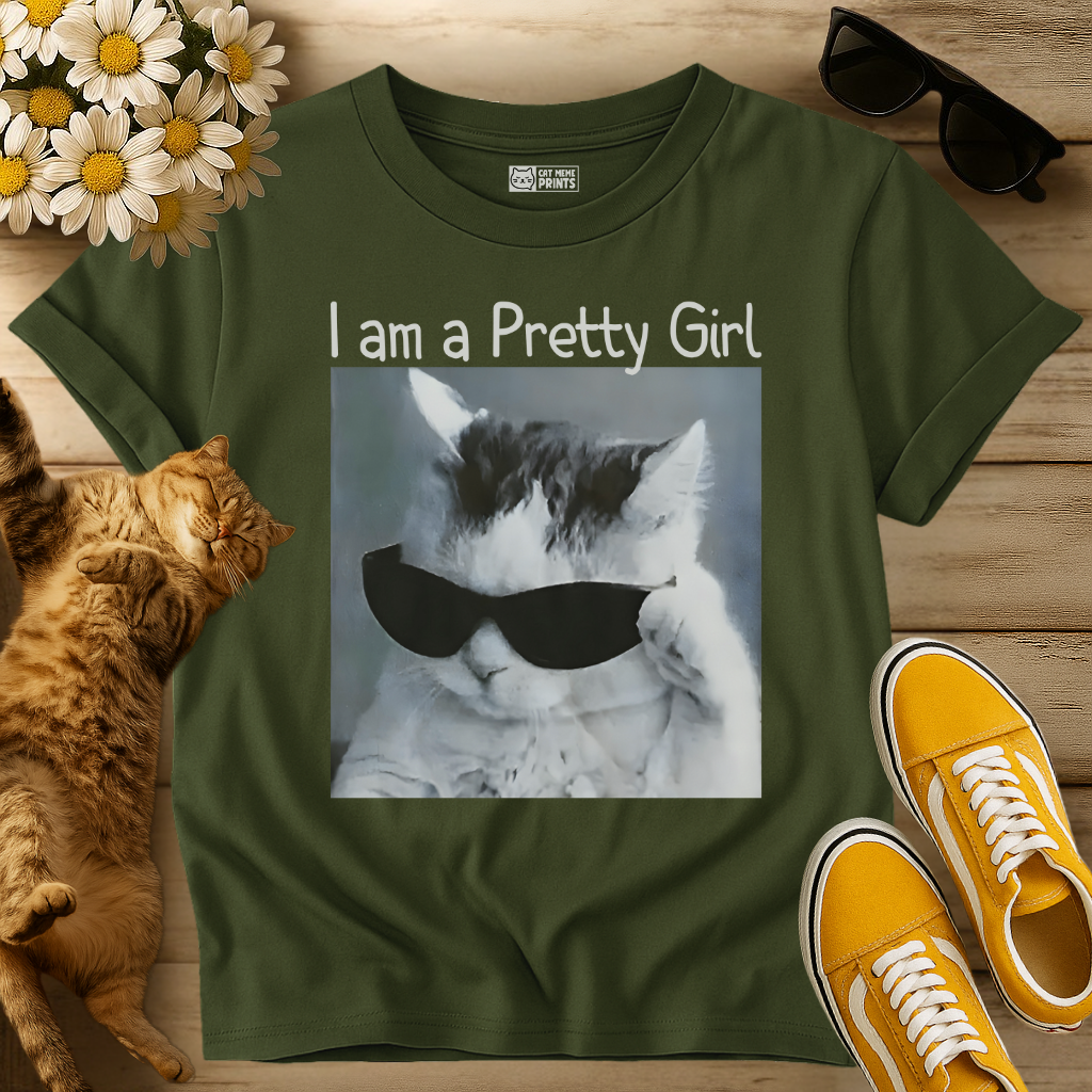 I am a Pretty Girl T-Shirt