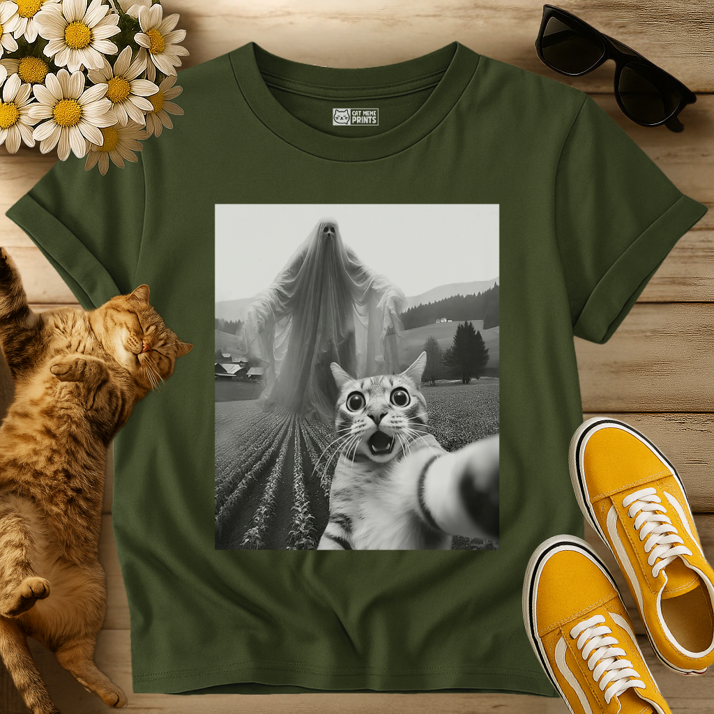 Cat Selfie with Spooky Ghost T-Shirt