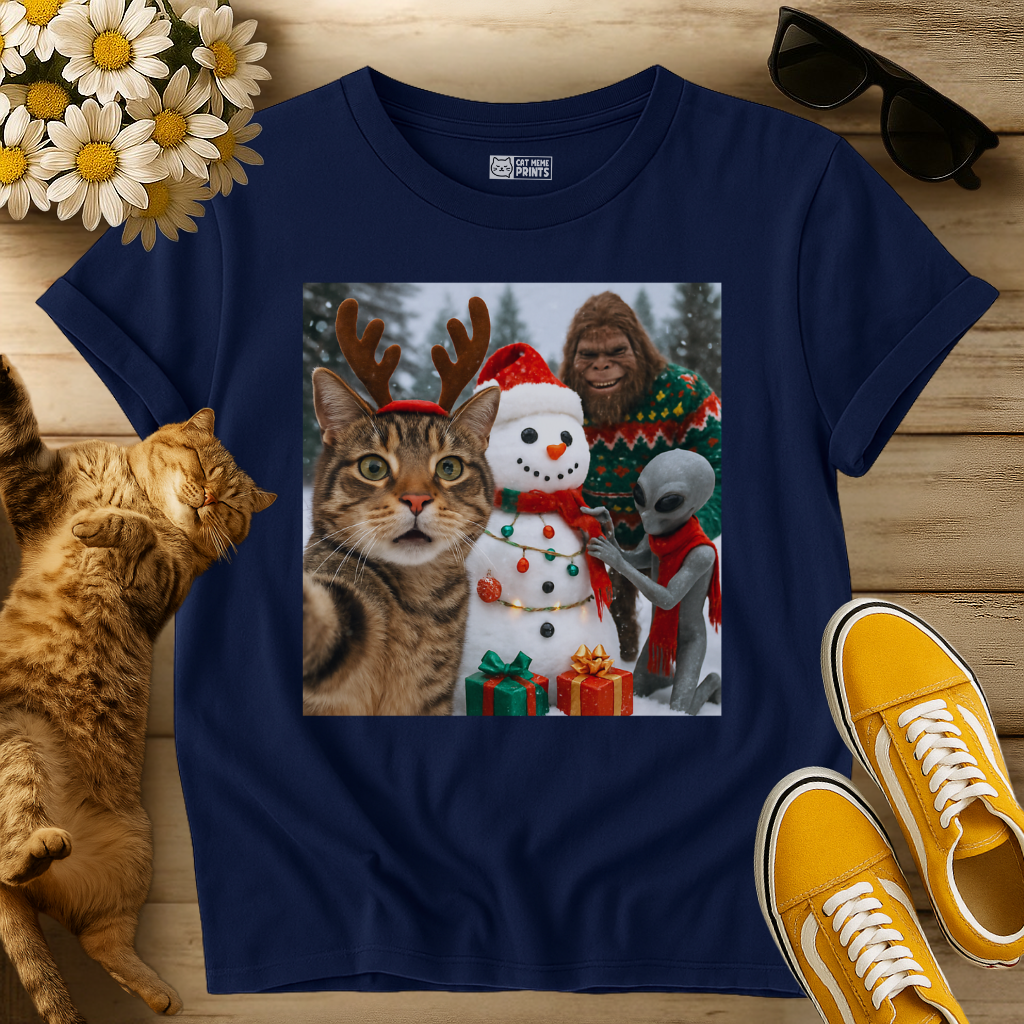 Cat Selfie With Snowman Bigfoot Alien T-Shirt