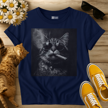 Moody Maine Coon Cat Smoking T-Shirt