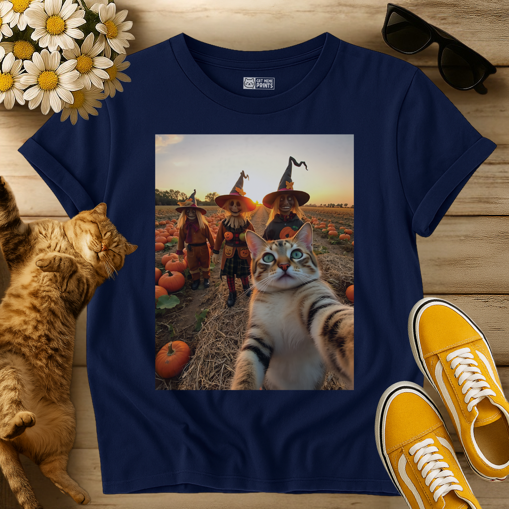 Cat Selfie with Scarecrow T-Shirt