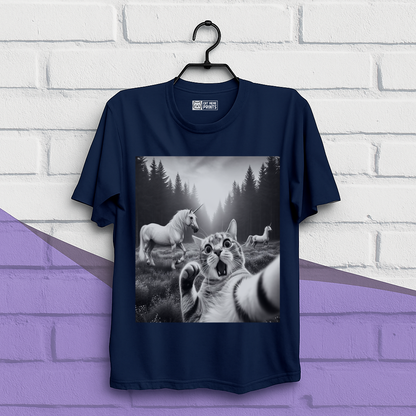 Surprised Cat Selfie With Unicorns T-Shirt