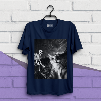 Cat Selfie with Skeleton Halloween T-Shirt