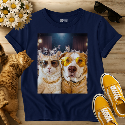 Cat & Dog Selfie in Dogs Party T-Shirt