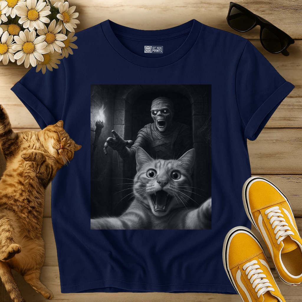 Cat Selfie with a Mummy T-Shirt