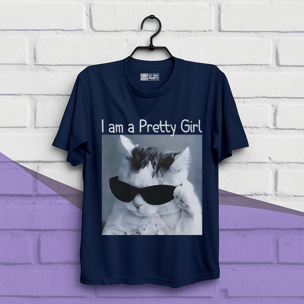 I am a Pretty Girl T-Shirt