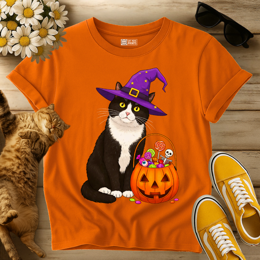 Witch Cat with Pumpkin Candy Basket T-Shirt