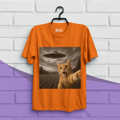 Cat Selfie With Alien T-Shirt