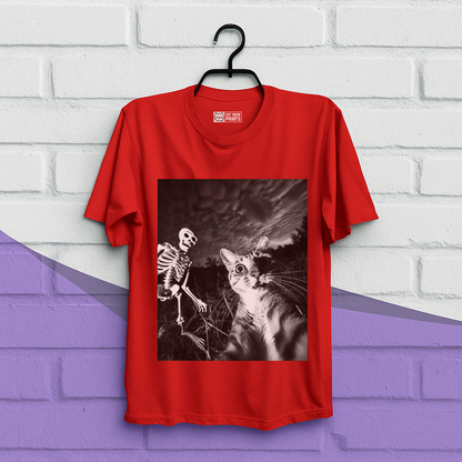 Cat Selfie with Skeleton Halloween T-Shirt