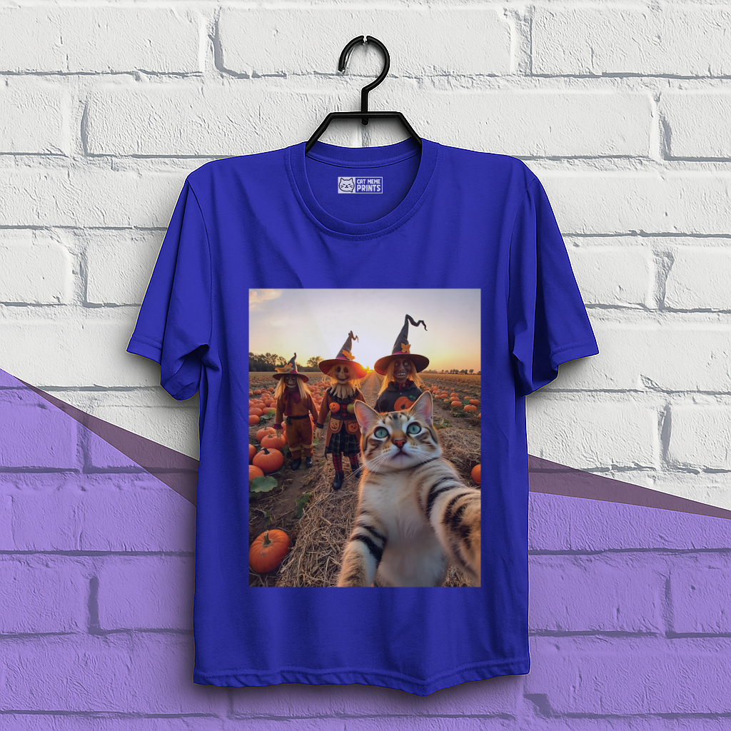 Cat Selfie with Scarecrow T-Shirt