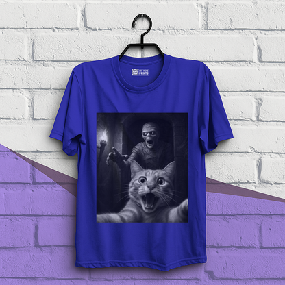 Cat Selfie with a Mummy T-Shirt