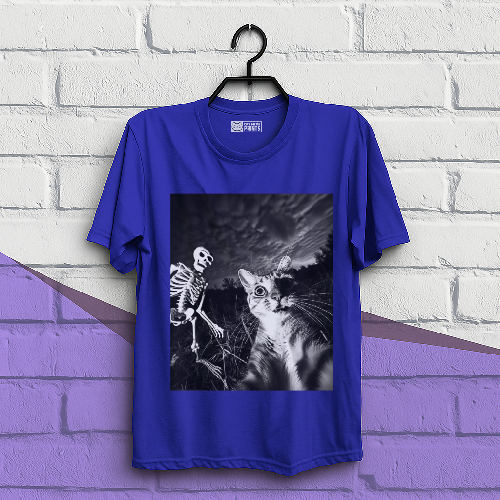 Cat Selfie with Skeleton Halloween T-Shirt