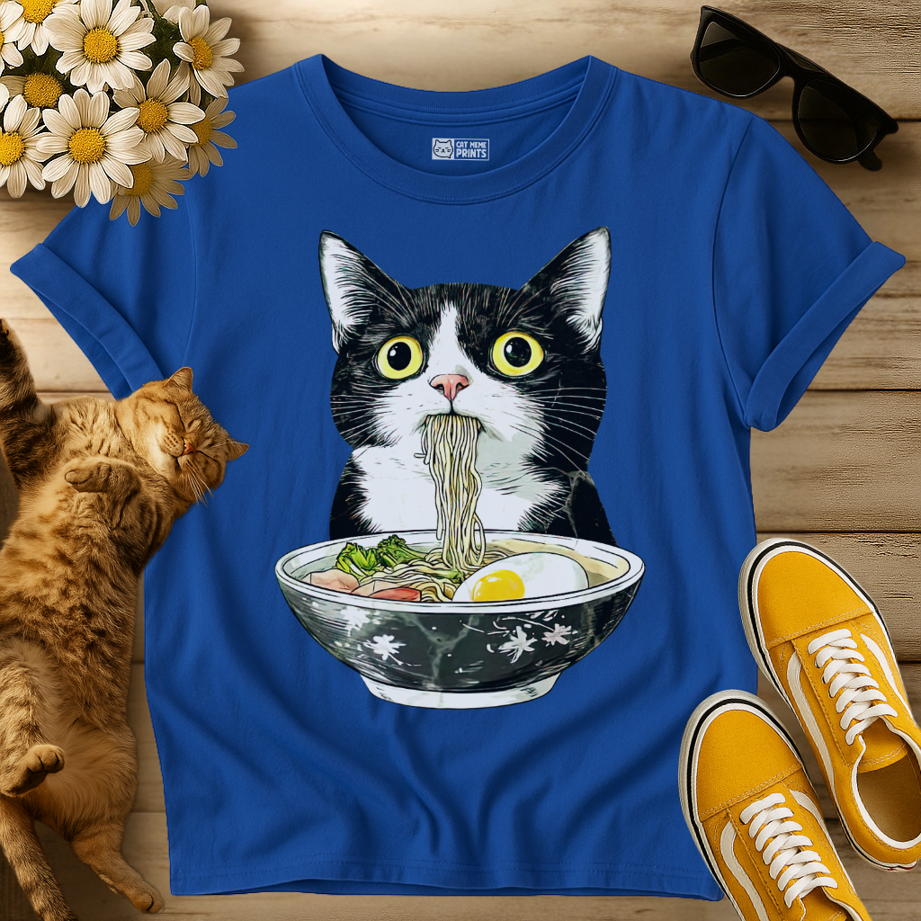 Tuxedo Cat Japanese Eating Ramen T-Shirt