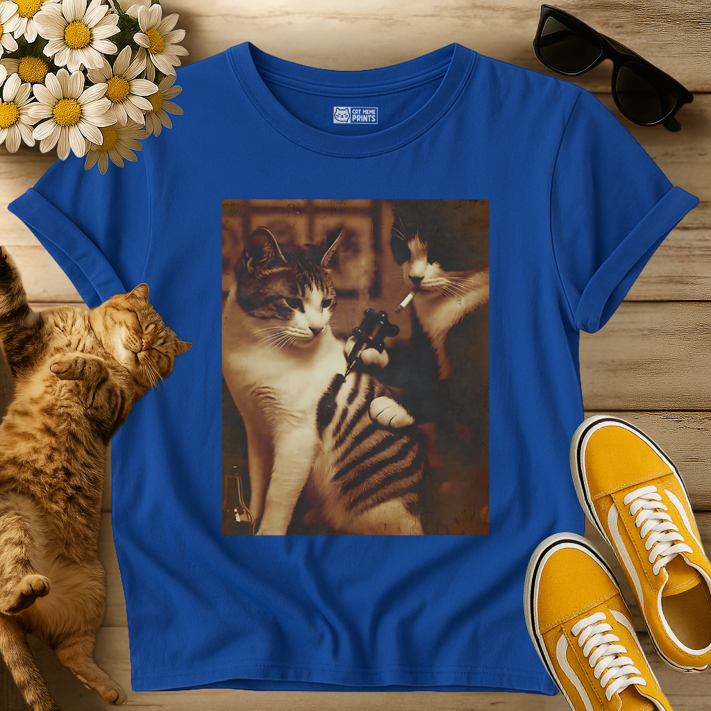 Tattoo Cat Selfie T-Shirt