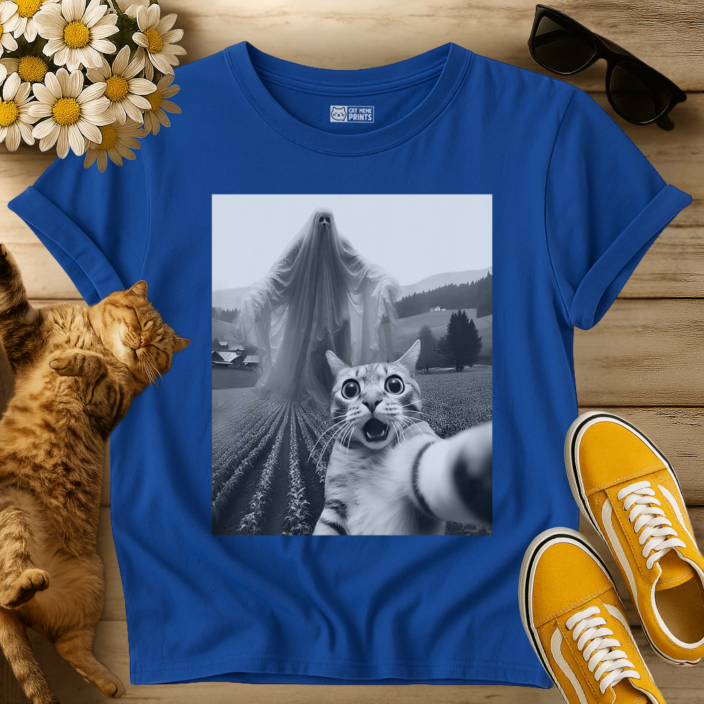 Cat Selfie with Spooky Ghost T-Shirt