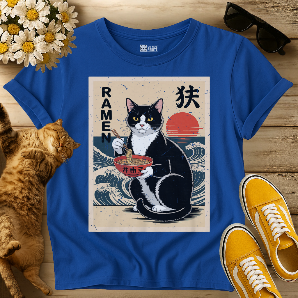 Tuxedo Cat Eating Ramen Kawaii T-Shirt